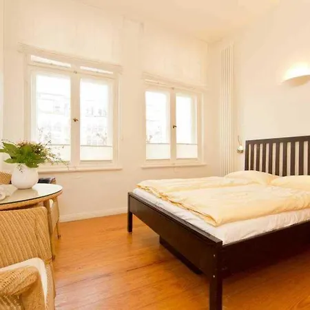 Astrid, T6 Stralsund 公寓